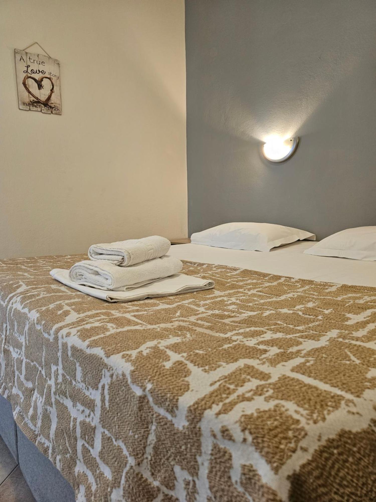 Joanna Apartments Bali  Quarto foto